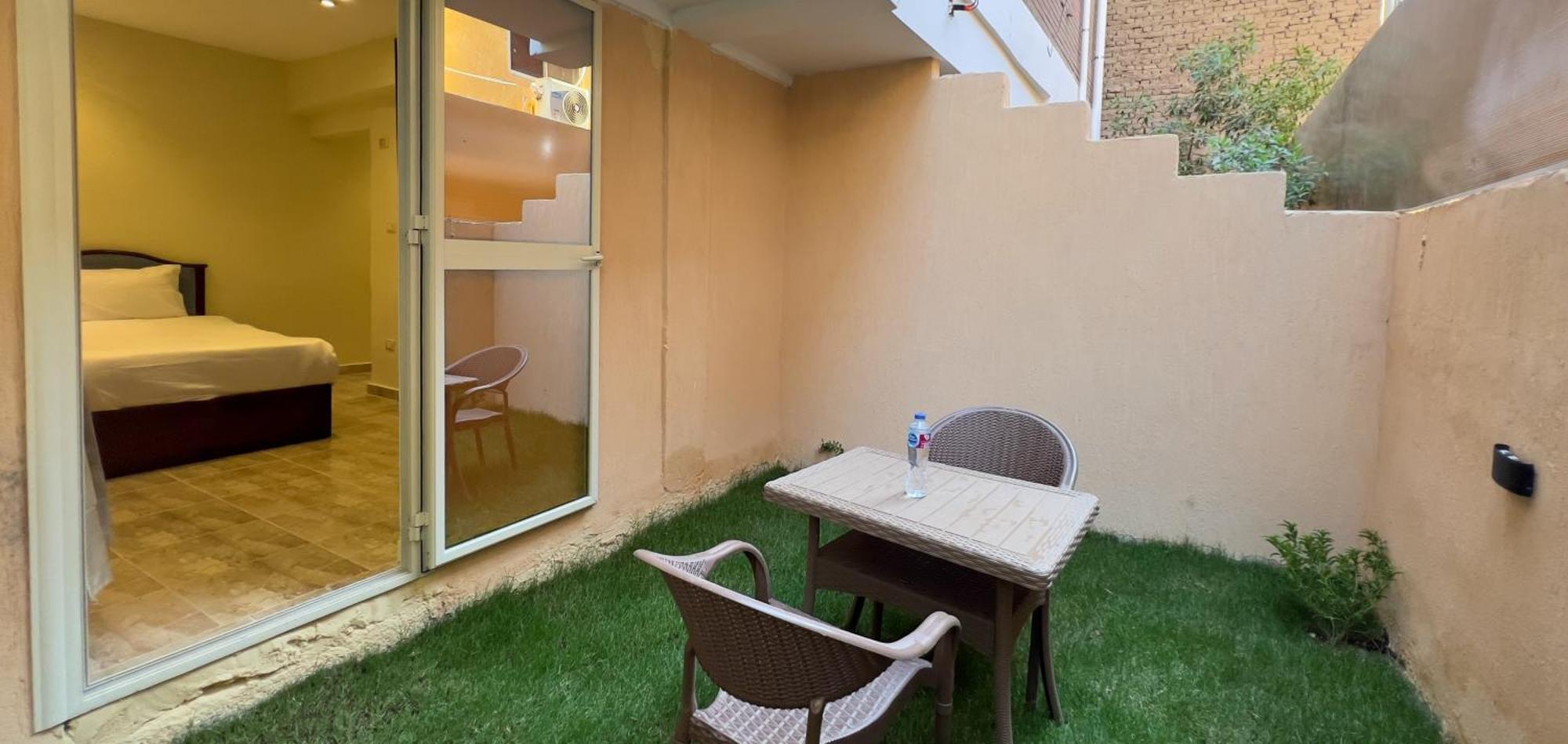 Pyramids Vista Inn Kafrat al Jabal Экстерьер фото