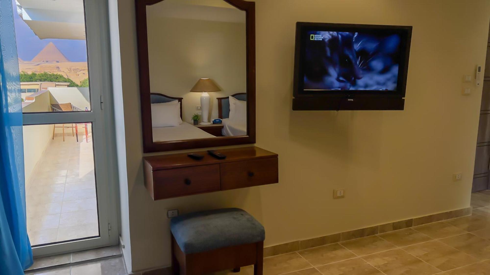 Pyramids Vista Inn Kafrat al Jabal Экстерьер фото